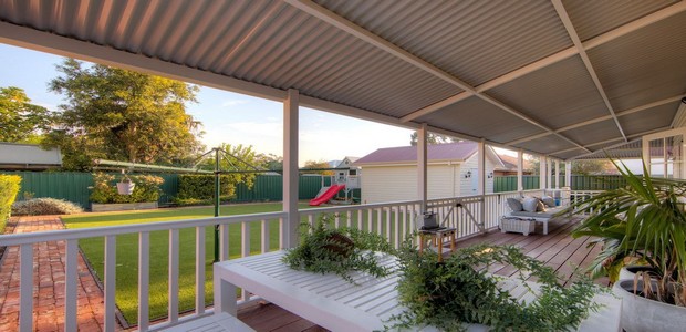 Perth Patio Of The Week In Guildford