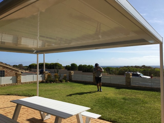 Mullaloo Perth Outdoor Patio Installer