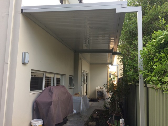 flat pergola side cover by great aussie patios